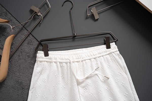 ブランドハーフパンツ側面デザイン